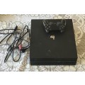 PS4 console with remote ( Please Read)