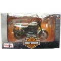 Sale* Maisto Diecast Model Motorcycle Bike Harley Davidson XR 1200 X 1200X 2011 1/18 scale