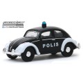 Greenlight Diecast Model Car VDub Series VW Volkswagen Beetle Classic Norway Poilce Trollveggen 1/64