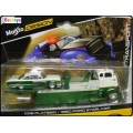 Maisto Design Diecast Model Car Elite Transport COE Flatbed Recovery Truck + Ford Starliner 1960