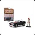 Greenlight Diecast Model Car Hobby Shop Shelby Cobra 427 SC 1965 + Race Driver 1/64 scale new in pac