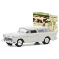 Greenlight Diecast Model Car Norman Rockwell Chevy Chevrolet Nomad 1955 1/64 scale new