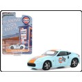 Greenlight Diecast Model Car Running on Empty Nissan 370 Z 370Z Coupe 2020 `Gulf` 1/64 scale