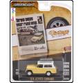 Greenlight Diecast Model Car Vintage Ad Jeep Jeepster Commando 1970 1/64 scale new in pack
