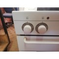 Defy 600C Slimline Oven - White