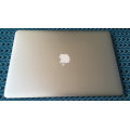 Apple MacBook Pro (15-inch, ME294LL/A) - [Quad-Core i7, 16GB RAM, 512GB SSD, GeForce GT 750M]