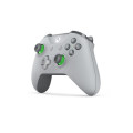 Xbox One Controller - New V2 with 3.5 mic Jack - Original (brand new factory sealed)