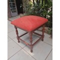 Beautiful vintage Captains footstool.