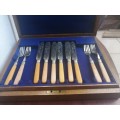 Lovely vintage fish cutlery set.