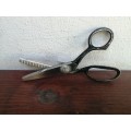 Lovely small pair of pinking shears.