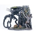 McFarlane Toys Alien Queen and Scar Predator Diorama