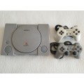 PS1 / Playstation One Console + 2 Controllers