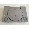 PS1 / Playstation One Console + 2 Controllers