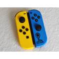 Nintendo Switch Joy-Con Controller Pair