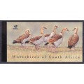 South Africa 1997 Souvenir booklet series 2, Waterbirds of S.A., Mint        (SACC 1082, CV R170)