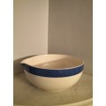 TG Green  Church Griesley Sonoma Cream & Blue Rim Pouring Mixing Bowl