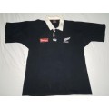New Zealand Jonah Lomu tribute, signed rugby jersey