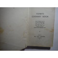 Ouma`s Cookery Book - Paperback - Mrs Roy Hendrie - Fifth Edition - 1951