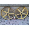 Rare two original cast iron Howard Bedford wheels size 440mm wide weighs 14kg each