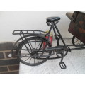 stunning very large bicycle size is 670mm long collection only very large box