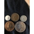 COLLECTION OF 5 UNION OF SOUTH AFRICA 1942 COINS (2 AND A HALF SHILLING, 6D, 3D, 1D & 1/2D)