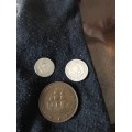 COLLECTION OF 3 UNION OF SOUTH AFRICA 1941 COINS (6D, 3D & 1D)