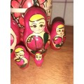 Russian Dolls / Nesting dolls - set of 7
