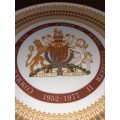 Royal Tuscan Plate - Wedgwood Group - Silver Jubilee of Queen Elizabeth - 1952 - 1977