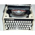 Vintage Brother Deluxe 800 Portable Typewriter in carry case