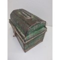 Vintage Green Tin Container / Metal box - Lots of character - Retro Box