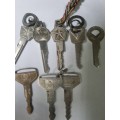 8 x Vintage Car Keys - Toyota, Chrysler, Ford