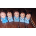 5 x Miniature sitting babies - Plastic