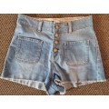Beautiful Roxy Denim Short - Size 27 - Should fit a 12 year old