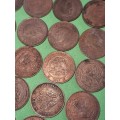 30 x 1942 & 1943 1/4D Farthings - Quarter Penny Coins - See pictures