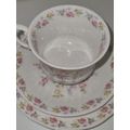 Elizabethan Fine Bone China - Cotsworld - Trio - England