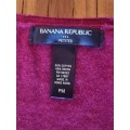 Beautiful Banana Republic Knitwear - Size M