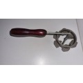 Vintage Snackle with wooden Handle
