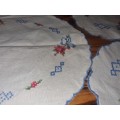 Set of 3 Vintage Embroidered Tea tray cloth & doilies