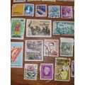 51 x International stamps