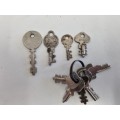 9 x Small Keys - Various