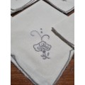 6 x Vintage Embroidered Fabric Napkins / Serviettes