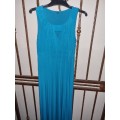 Beautiful Turqouise evening dress - Size 34 - Great fit!