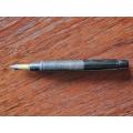 Vintage Fountain Pen - The Secretary - Made in Great Britain - No lid