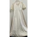Beautiful Vintage Wedding Dress with lace sleeves - Size M
