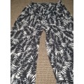 Beautiful Wide leg pants - Woolworths - Size 12