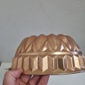 Round Metal Copper Colored 9 Cup Mold
