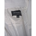 Beautiful White sleeveless Jacket - Truworths - Size 40 - Great Quality - Never worn