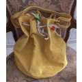 An amazing MOMO leather mustard yellow handbag