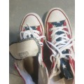 Converse Chuck 70 Hi Unisex Fashion Trainers in White Navy Red
