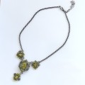 Green Chandelier Necklace #O0183